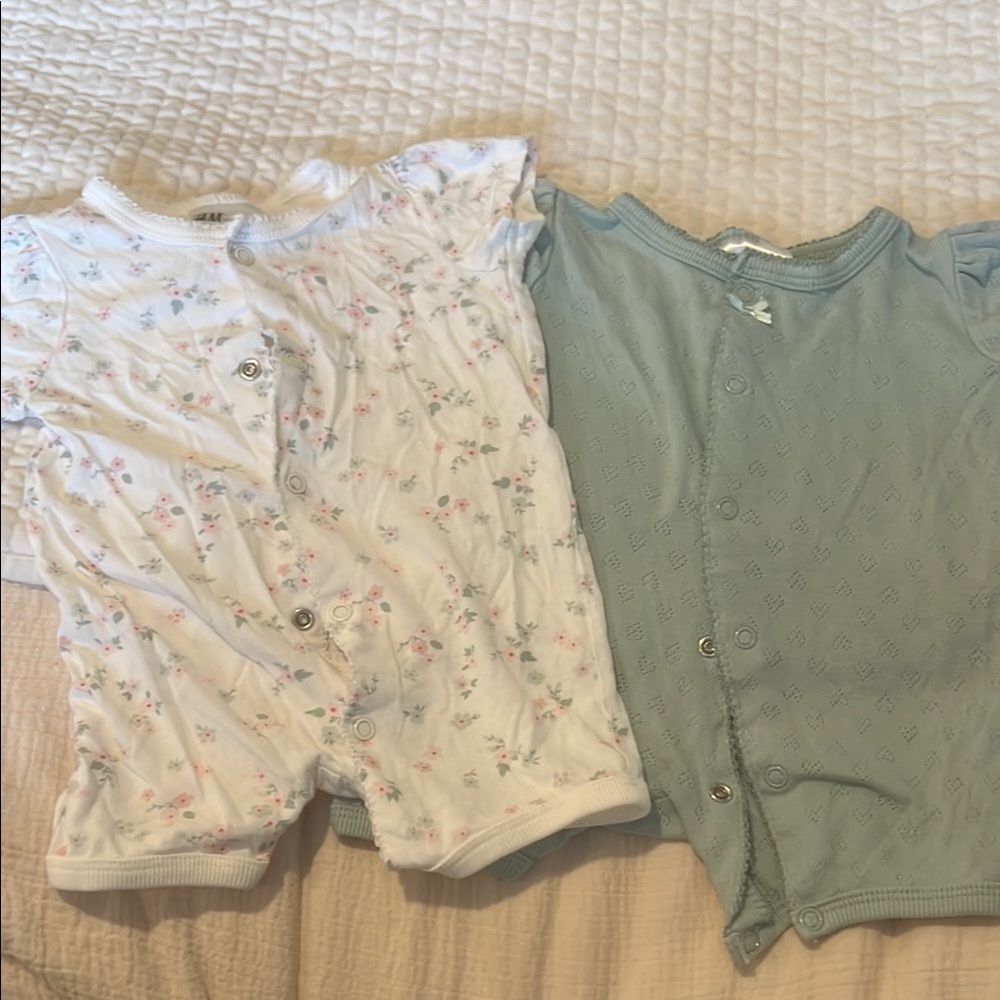 H&M Baby Onesies - Floral and White